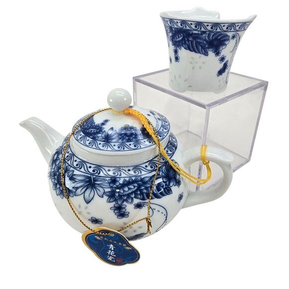 Vintage Blue & White Porcelain Teapot With Lid & Infuser Set Floral Motif JE318 - Picture 9 of 10